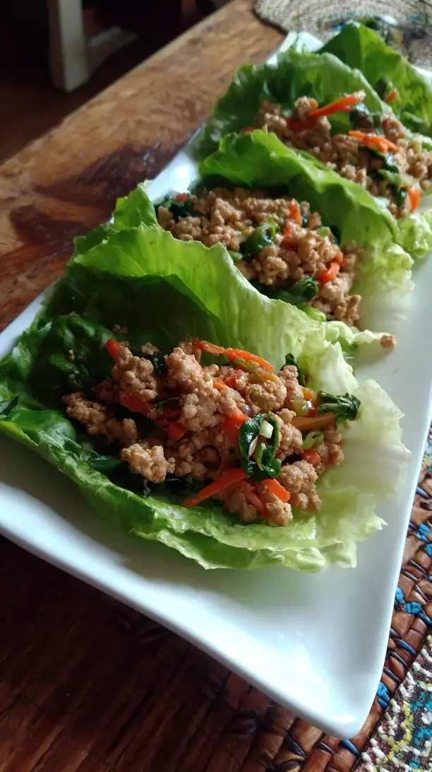 Turkey And Veggie Lettuce Wraps